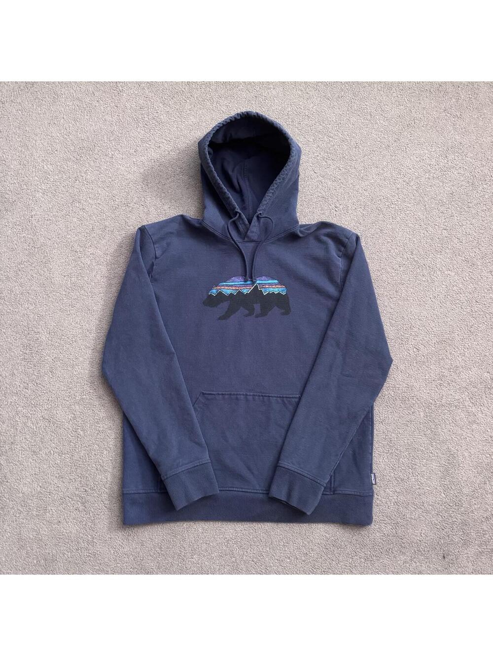 Vintage Heavyweight Patagonia Bear Logo Hoodie